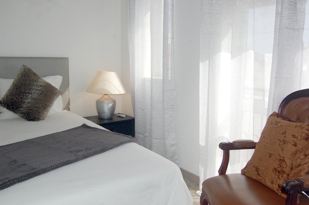 Suites Inn Lagos Exterior photo