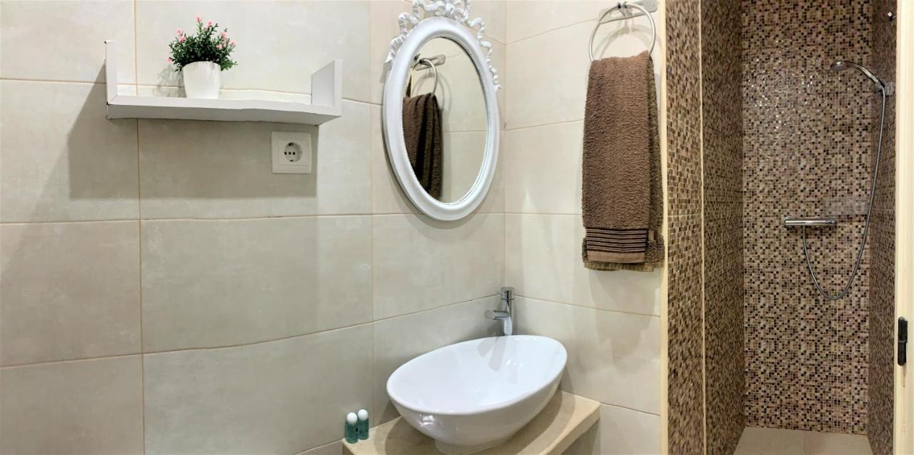 Suites Inn Lagos Exterior photo